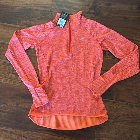 Nike | Nike element Women's Orange Quarter-Zip Sweatshirt - Picture 9 of 15